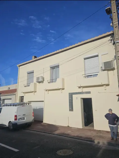 Façade repeinte par ASJ Toiture